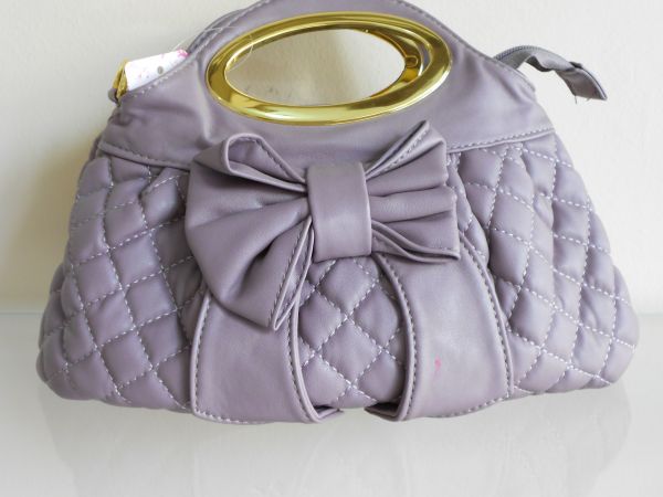 Bolsa Roxa